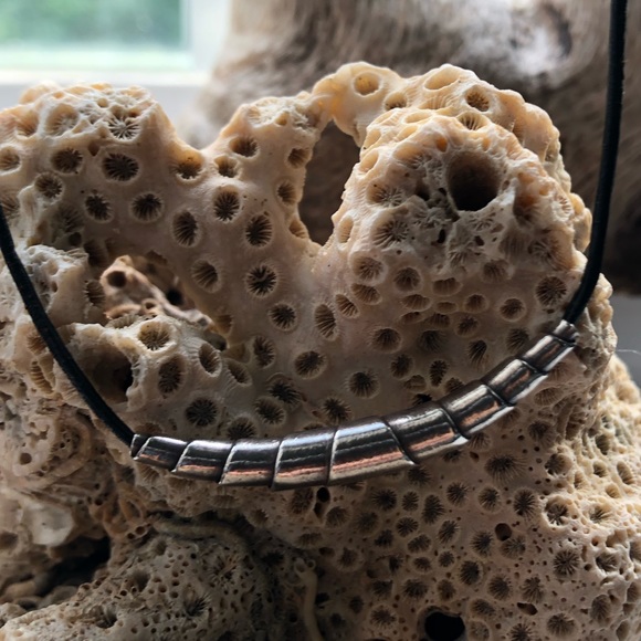 Artisan Jewelry - Leather and sterling silver necklace NWOT